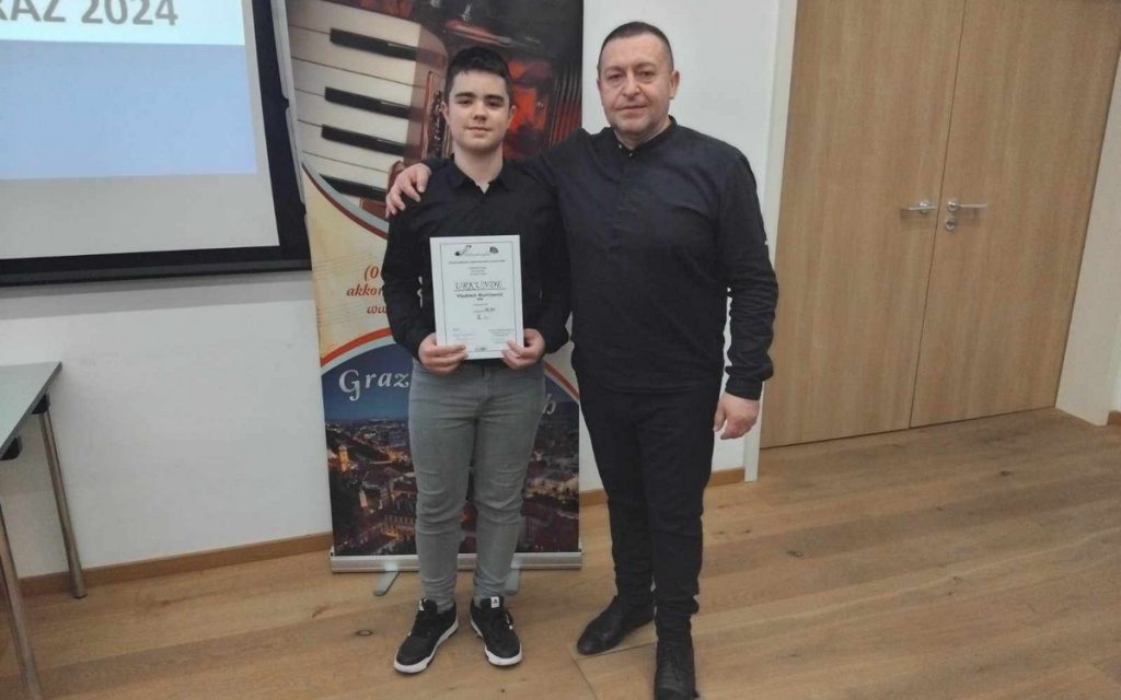 203bcdf0-b11f-4079-a587-b4a5567da994