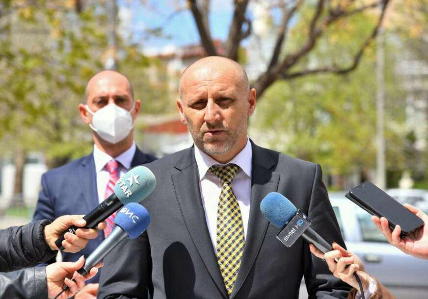 Dragan-Jacimovic-ambasador-BiH-u-Makedoniji-Foto-Ambasada-BiH-872x610