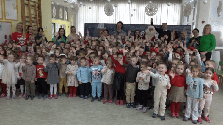 TROL-MALISANI-DJED-MRAZ-768x432