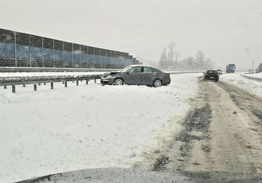 auto-put-prnjavor-doboj-snijeg-foto-srpskainfo-1-872x610