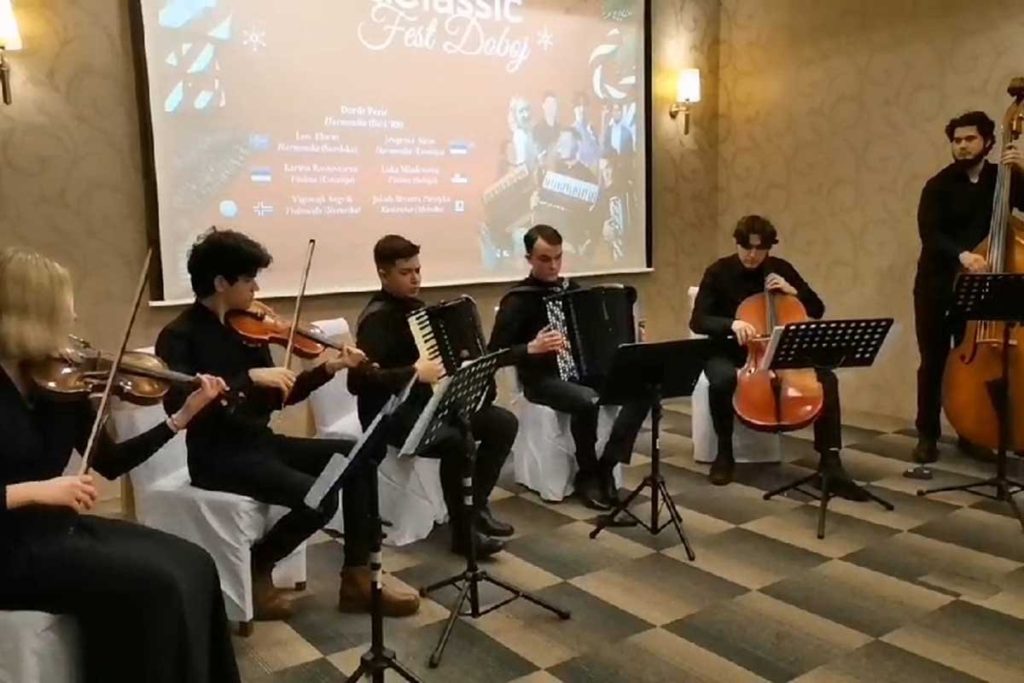 20250114215231_880879