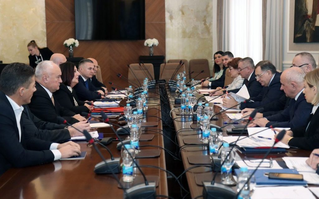 20250125125357_882996