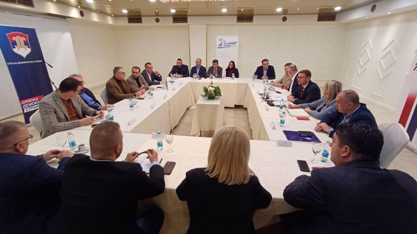 res_1738090888_opozicione-stranke-spremne-da-udu-u-vlast-na-nivou-bih