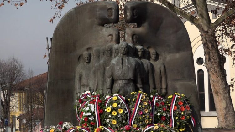 Derventa-Dan-RS-spomenik-borcima-VRS-1024x576