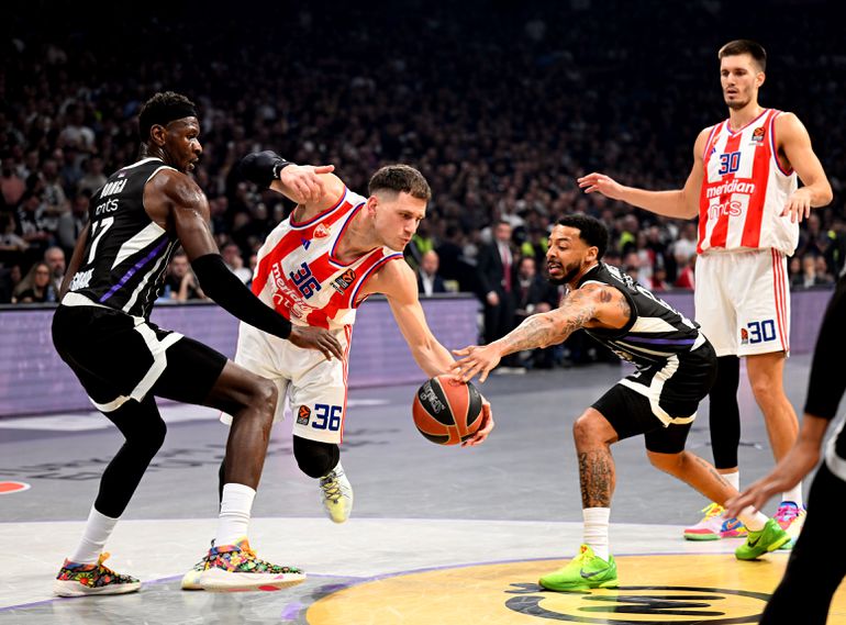 Zvezda-Partizan-derbi-kosarkaski-derbi