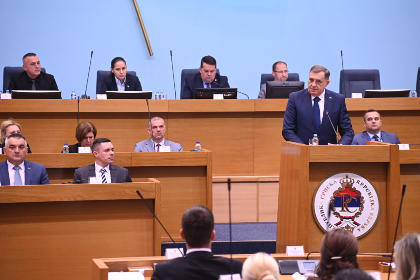 res_1747821877_milorad-dodik-se-vratio-na-fabricka-podesavanja-odakle-je-i-krenuo-od-vasingtona