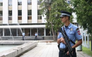 narodna-skupstina-rs-bomba-5-scaled