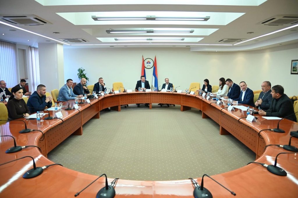 20251024113649_934318