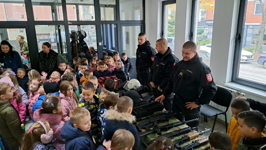 20251127_123747_8niu0