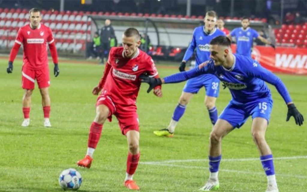 20251128213204_940020