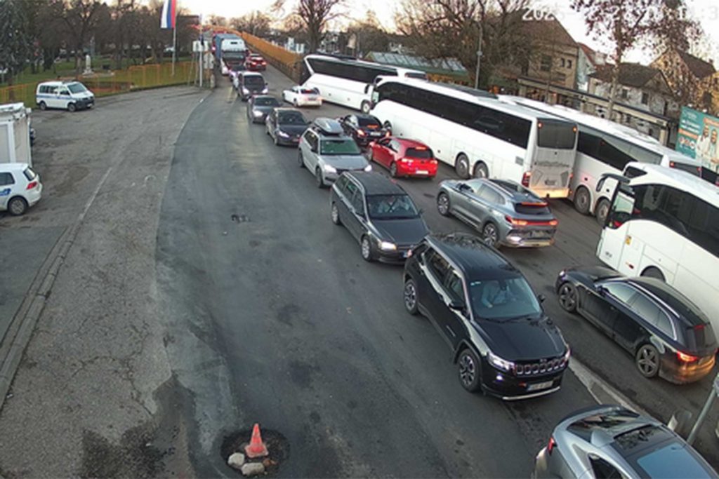 20251227161801_944323