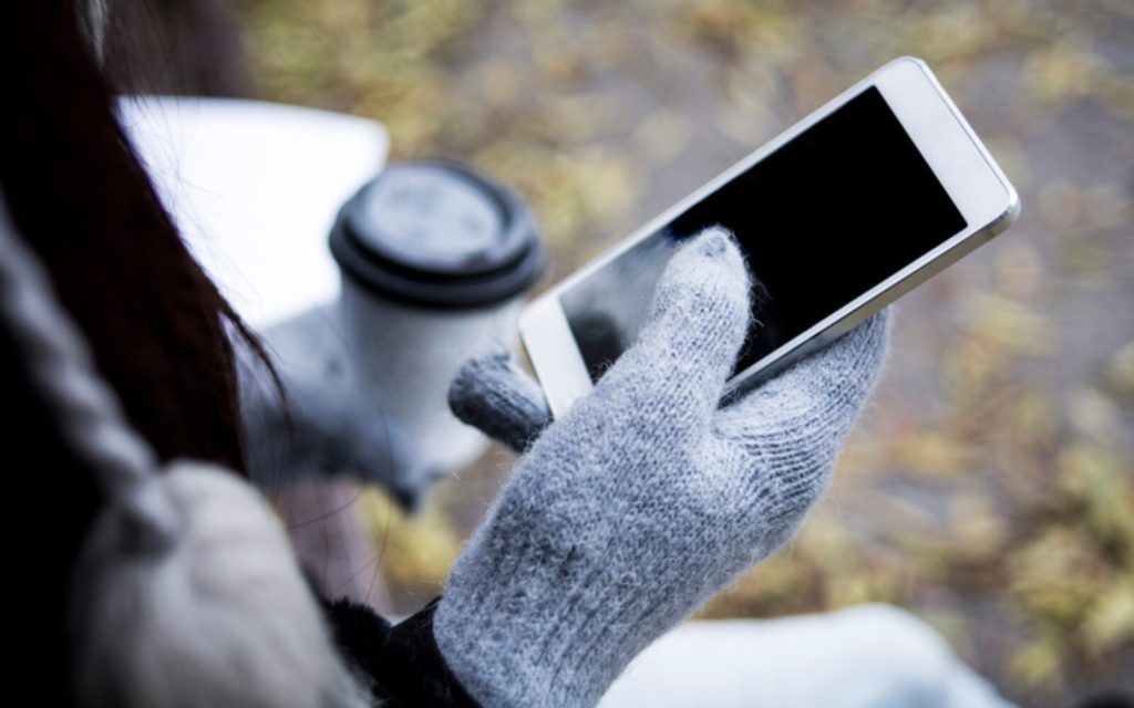 mobilni-telefon-hladnoća