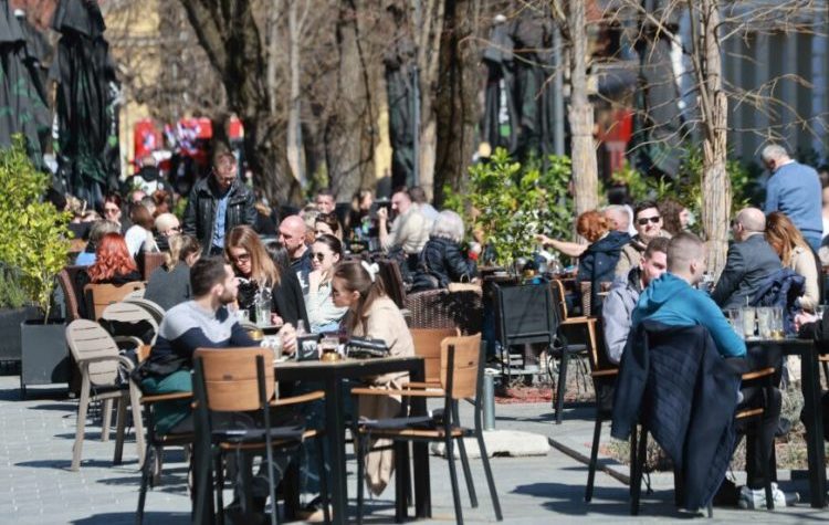 PROLJECE-VRIJEME-GRADJANI-FOTO-S.-PASALIC-RINGIER-1-872x610