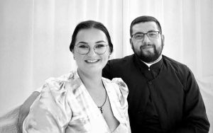 20260403213636_958870