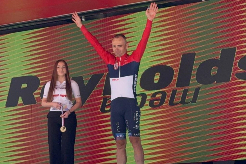 20260425155954_962154