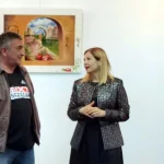 U Doboju otvorena izložba likovnih radova „Lira i kist“ Perice Ivanovića