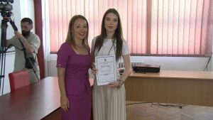 29.5.2026.-Doboj-Uspjeh-ucenika-dobojske-Gimnazije-za-novosti.mp4_snapshot_00.01.255-1024x576