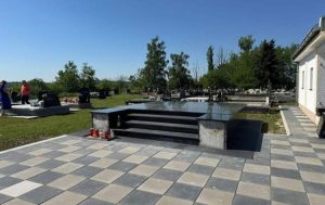 Spomenik-Modran-872x610