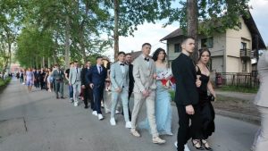 teslic-matura-defile-1024x576