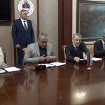 Potpisan poseban kolektivni ugovor za zaposlene u javnim službama (VIDEO)