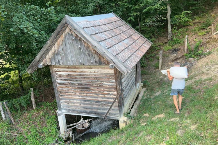 Nije učitano