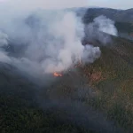 Požar kod Teslića se ponovo rasplamsao, vatra se širi prema selu (FOTO, VIDEO)