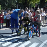 Doboj: Nastavljena kampanja “Zaštitimo djecu u saobraćaju” (VIDEO)