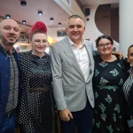 Minić u Šamcu dočekan uz pjesmu i vatromet: Poslao poruku (VIDEO)