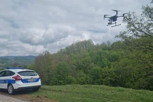 policija - dron